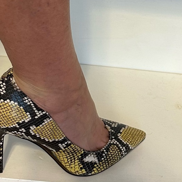 Sam Edelman Black and Yellow Snake Print Heels - Picture 6 of 9